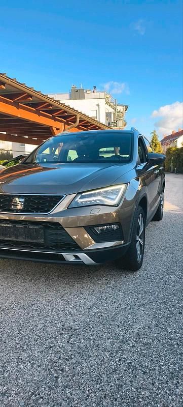 Braun Gebraucht 2017 Seat Ateca XCELLENCE SUV | 15.500 € (Guter Preis) - Bild 1/4