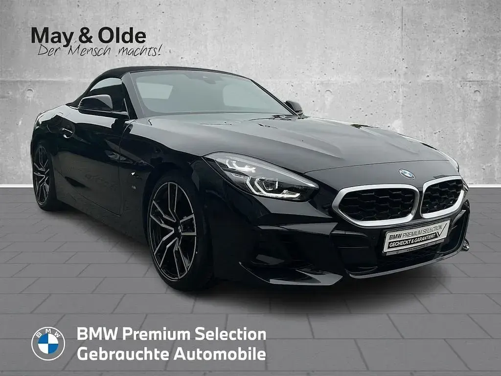 Gebraucht BMW Z4 Performance 258 PS (189 kW) 2025 Schwarz Cabrio