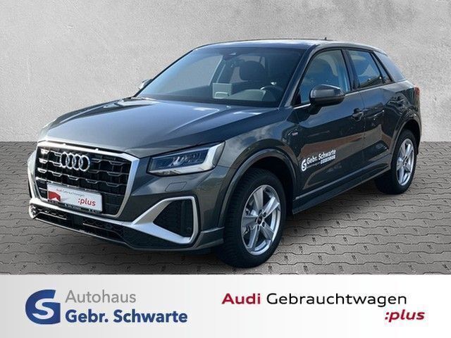Daytonagrau perleffekt Gebraucht 2025 Audi Q2 S-Line SUV | 28.990 € (Fairer Preis) - Bild 1/4
