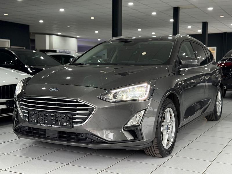 Gebraucht Ford Focus 120 PS (88 kW) 2021 Grau Kombi