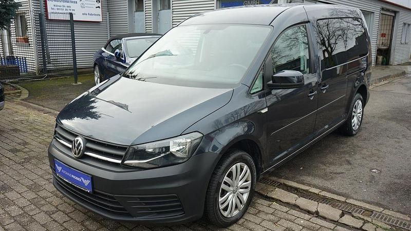 Gebraucht VW Caddy Maxi Trendline 102 PS (75 kW) 2016 Blau Van / Kleinbus