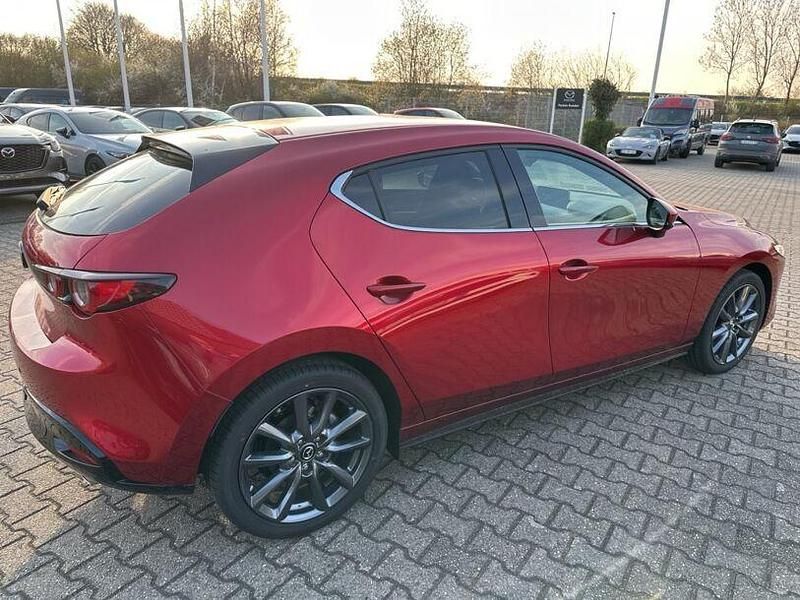 Neu Mazda 3 Exclusive-Line 140 PS (102 kW) 2026 Soul red crystal m Limousine