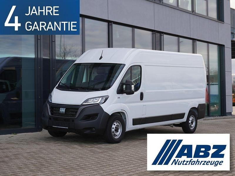 Weiß Gebraucht 2023 Fiat Ducato Van | 31.892 € (Fairer Preis) - Bild 1/4