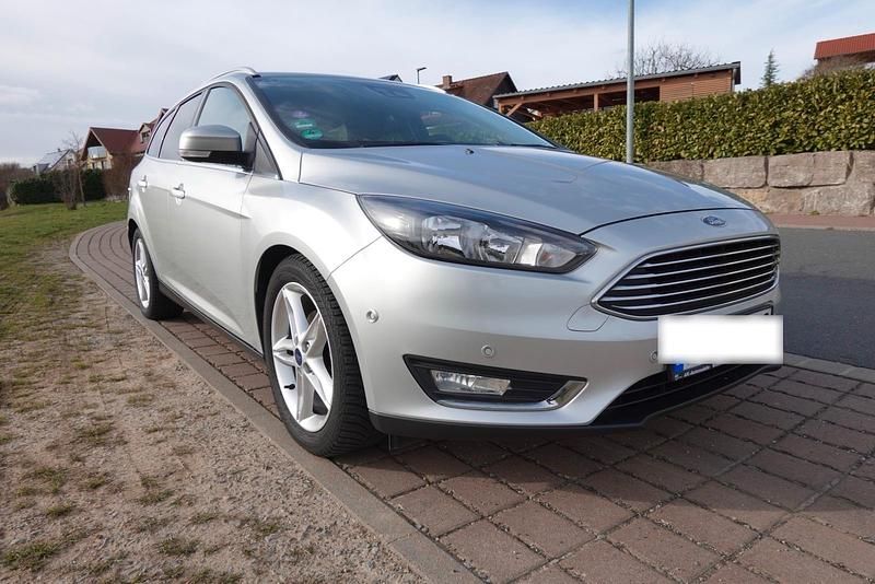 Gebraucht Ford Focus Titanium 92 PS (67 kW) 2018 Silber Kombi