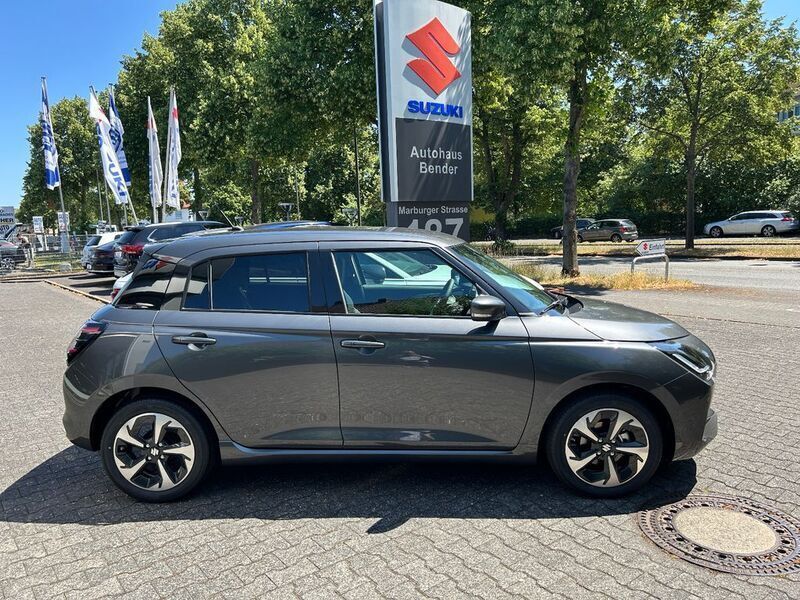 Neu Suzuki Swift Comfort+ 83 PS (61 kW) 2025 Grau Kleinwagen