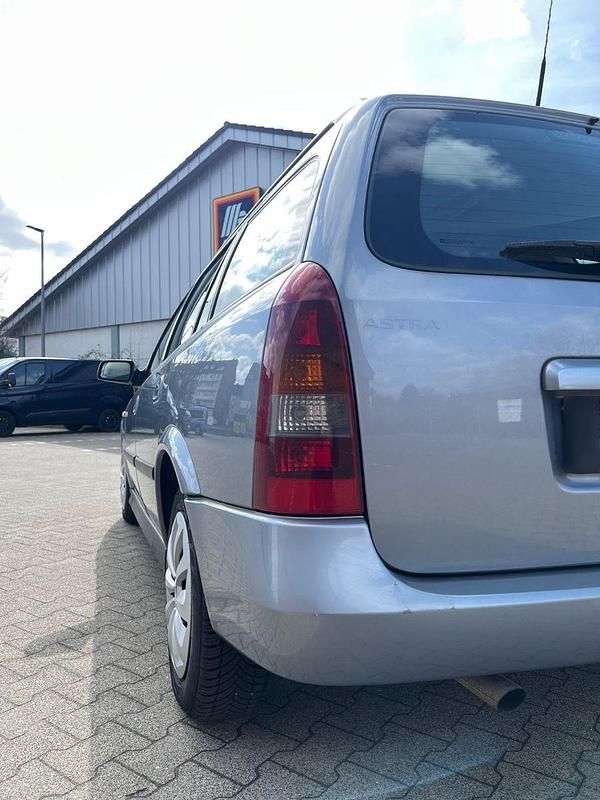 Gebraucht Opel Astra Njoy 103 PS (75 kW) 2004 Grau Kombi