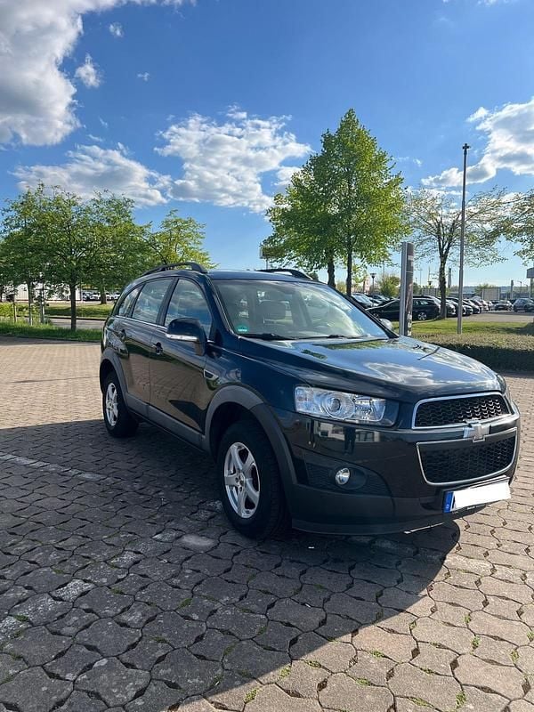Schwarz Gebraucht 2013 Chevrolet Captiva LT SUV | 7.000 € (Guter Preis) - Bild 1/4