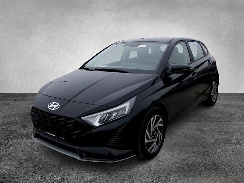 Gebraucht Hyundai i20 Trend 101 PS (74 kW) 2025 5 türen Kleinwagen