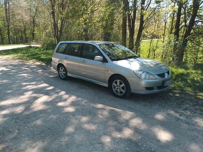 Second-hand Mitsubishi Lancer 98 CP (72 kW) 2003 Argintiu Break