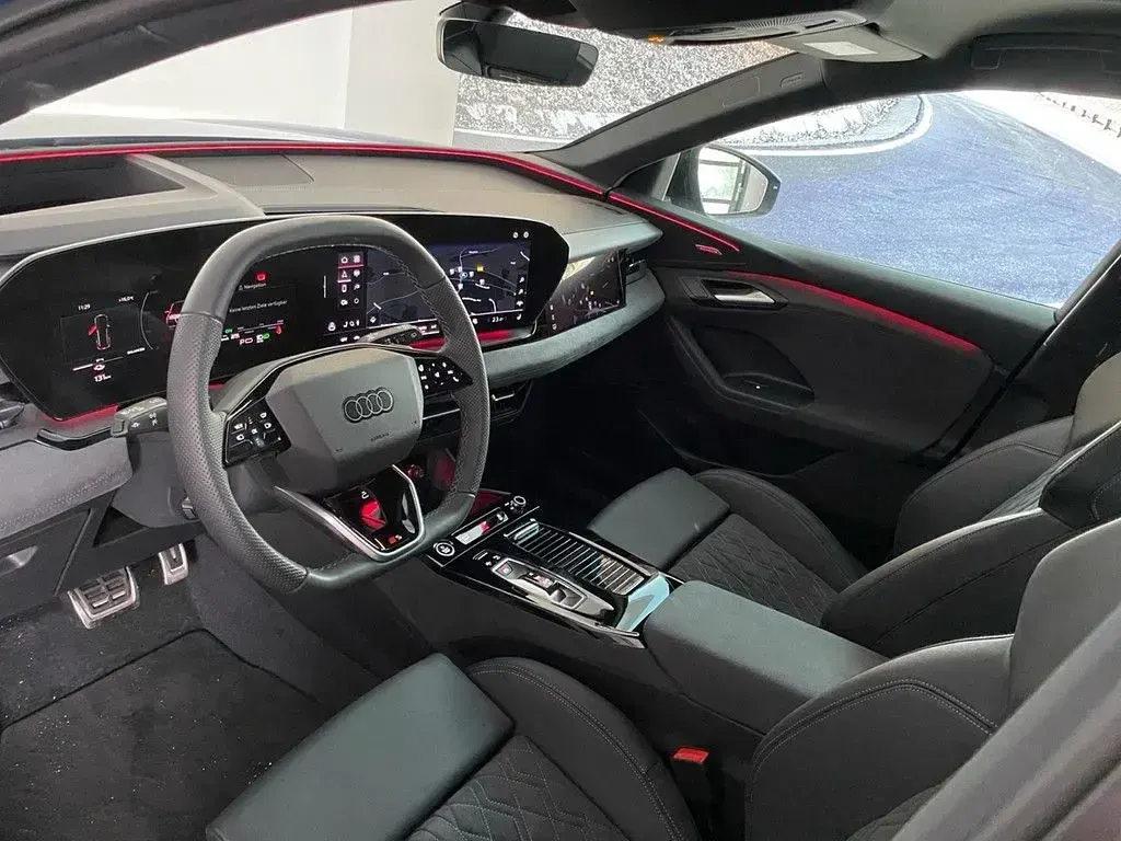 Gebraucht Audi Q6 e-tron Edition .1 239 kW (326 PS) 2025 Blau SUV