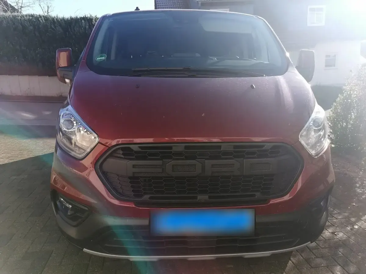 Usata Ford Transit Custom 131 CV (96 kW) 2022 Rosso Monovolume