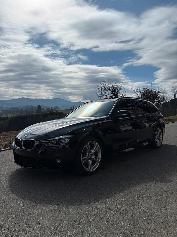 Gebraucht BMW 320 190 PS (139 kW) 2017 Schwarz Kombi