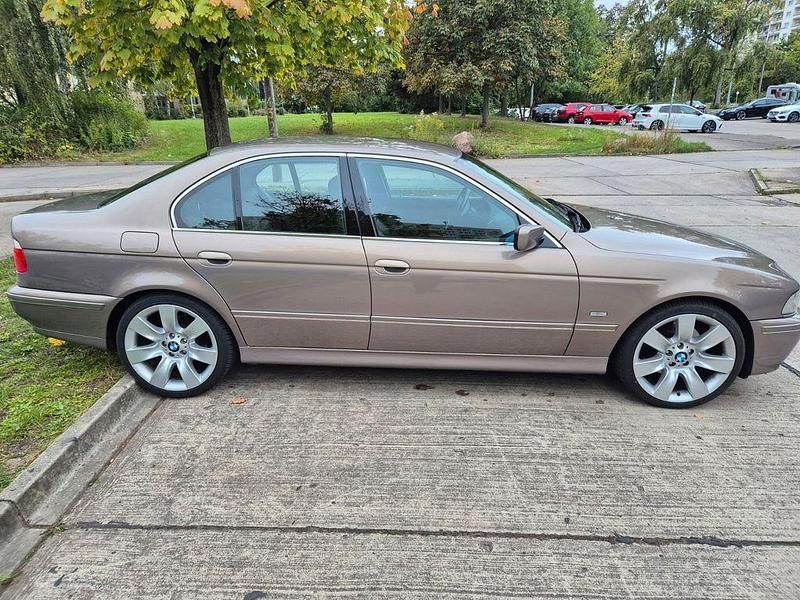 Gebraucht BMW 530 231 PS (169 kW) 2001 Beige Limousine
