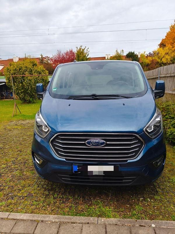 Gebraucht Ford Tourneo Titanium X 185 PS (136 kW) 2020 Blau Van / Kleinbus