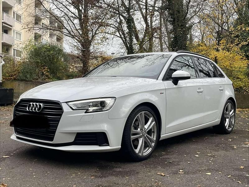 Weiß Gebraucht 2019 Audi A3 S-Line Kombi | 18.990 € (Superpreis) - Bild 1/4
