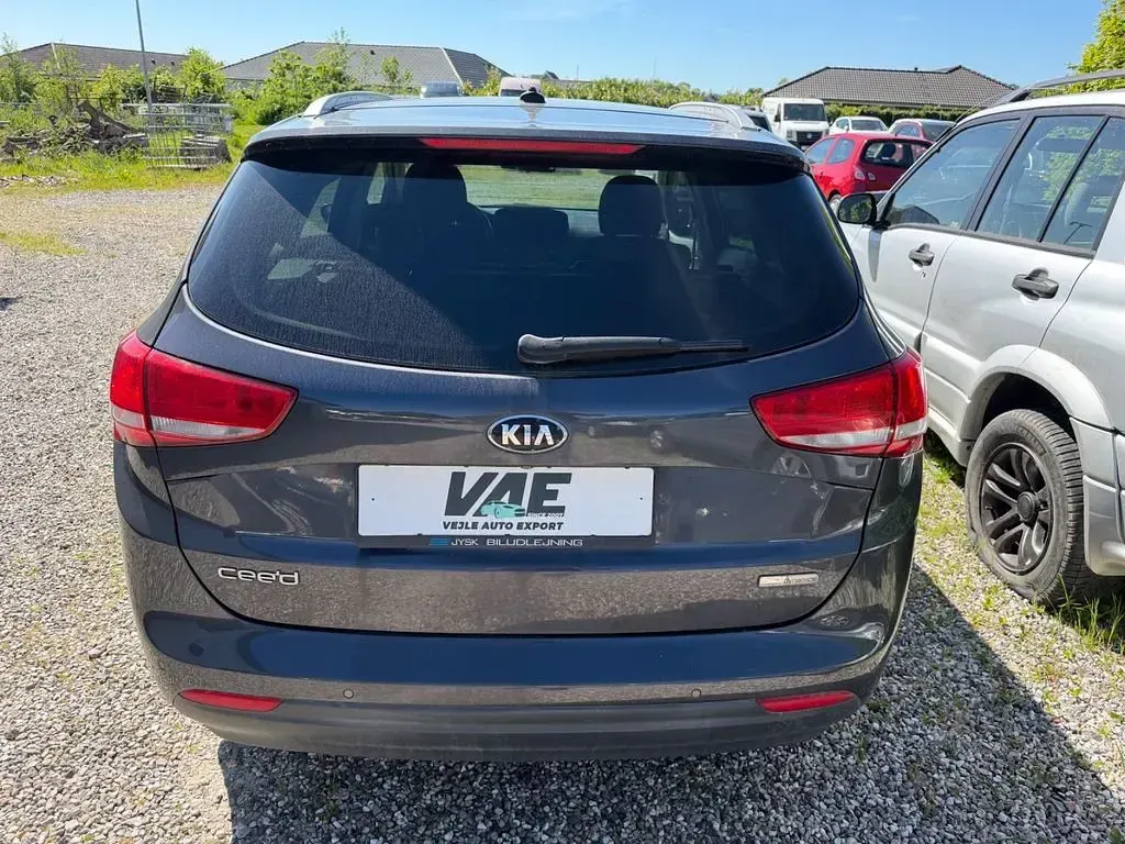 Gebraucht Kia Ceed 136 PS (100 kW) 2017 Schwarz Kleinwagen