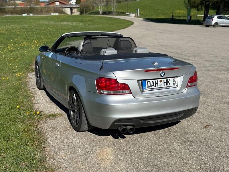 Gebraucht BMW 135 Cabriolet Performance 306 PS (225 kW) 2008 Silber Cabrio