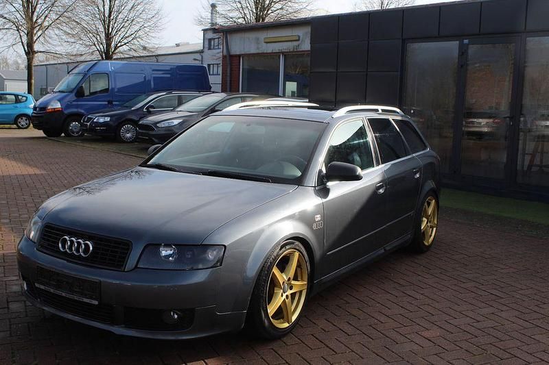 Gebraucht Audi A4 163 PS (119 kW) 2004 Grau Kombi