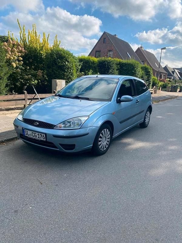 Andere farben Gebraucht 2004 Ford Focus Kleinwagen | 900 € (Fairer Preis) - Bild 1/4