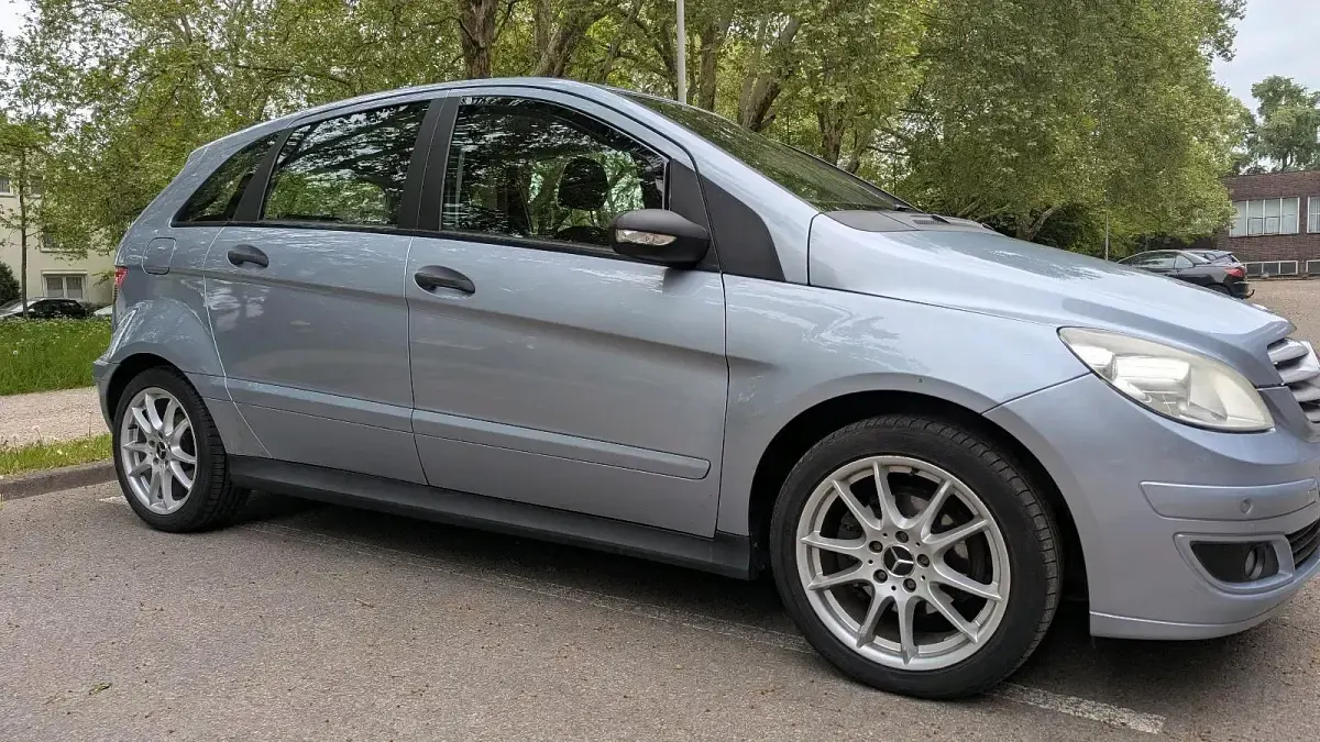 Gebraucht Mercedes B150 95 PS (69 kW) 2006 Blau Van / Kleinbus