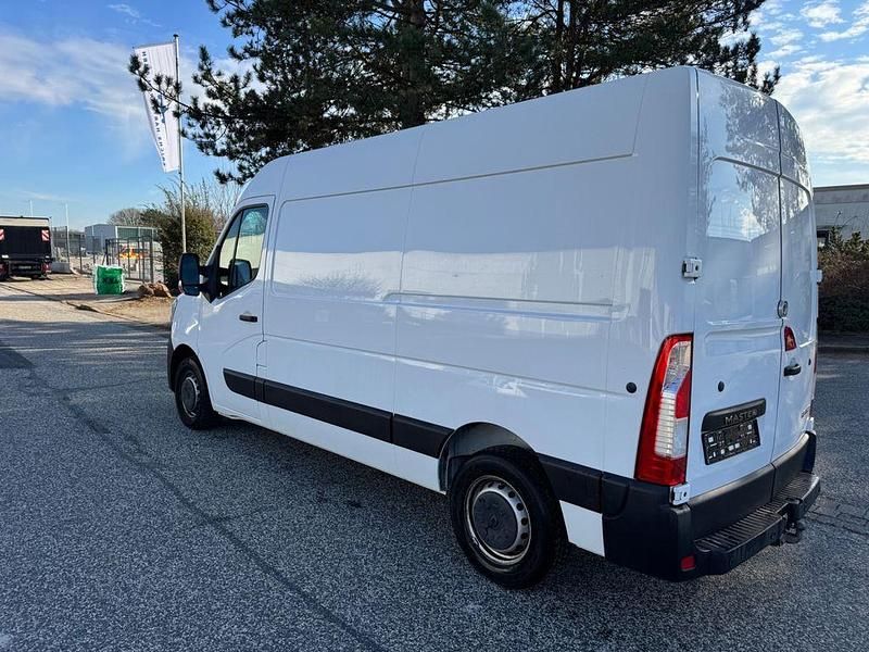Gebraucht Renault Master 135 PS (99 kW) 2021 Weiß Van / Kleinbus