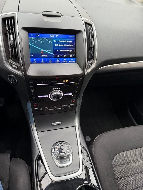 Gebraucht Ford Galaxy Titanium 150 PS (110 kW) 2021 Weiß Van / Kleinbus