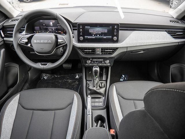 Nowe Skoda Scala Selection 116 KM (85 kW) 2026 Srebrny Hatchback