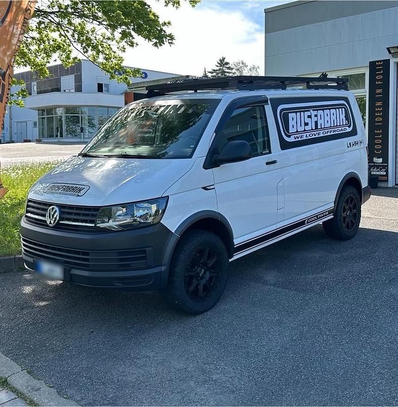 Gebraucht VW Transporter 102 PS (75 kW) 2018 Weiß Van