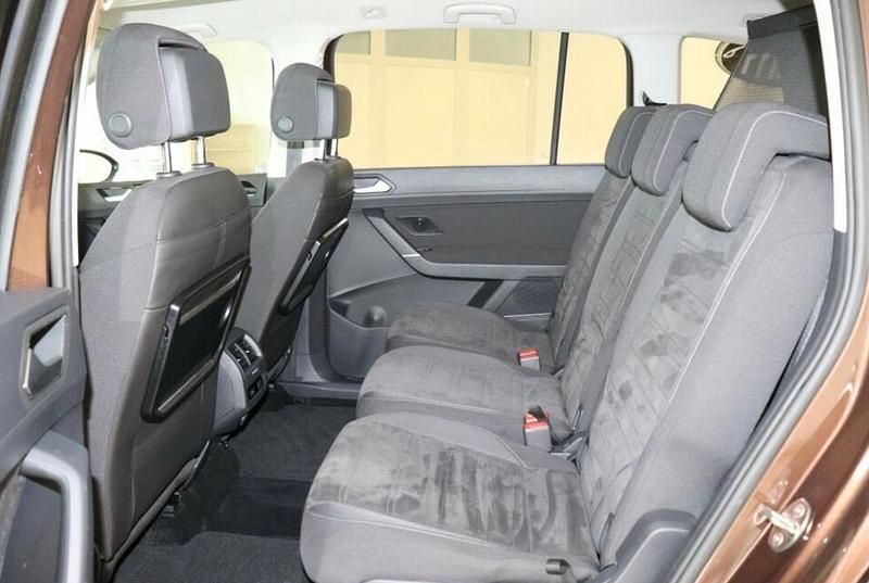 Gebraucht VW Touran 150 PS (110 kW) 2015 Braun Van / Kleinbus