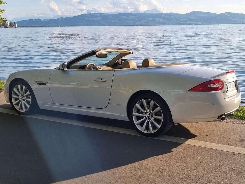 Weiß Gebraucht 2012 Jaguar XK Portfolio Cabrio | 30.000 € (Fairer Preis) - Bild 1/4