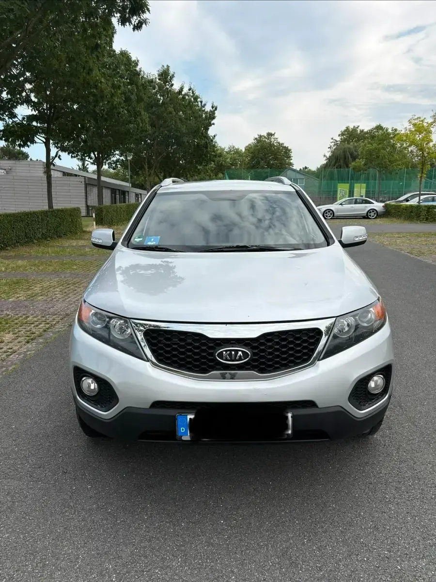 Gebraucht Kia Sorento Attract 197 PS (144 kW) 2009 Silber SUV