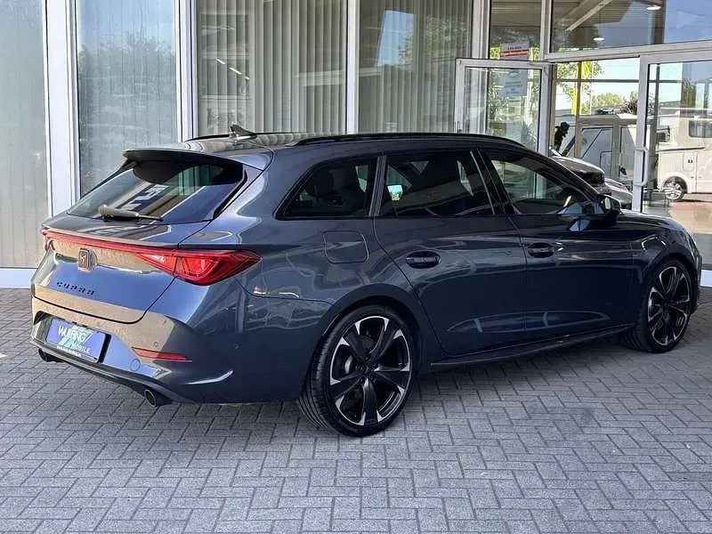 Gebraucht Cupra Leon VZ 245 PS (180 kW) 2024 Grau Kombi