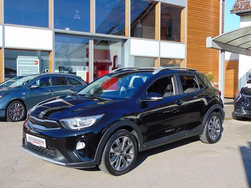 (abp) auroraschwarz met. Gebraucht 2018 Kia Stonic Vision SUV | 11.980 € (Fairer Preis) - Bild 1/4