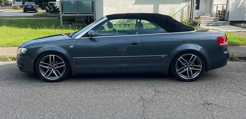 Andere außenfarben Gebraucht 2009 Audi A4 Cabriolet Sport Cabrio | 4.800 € (Fairer Preis) - Bild 1/4