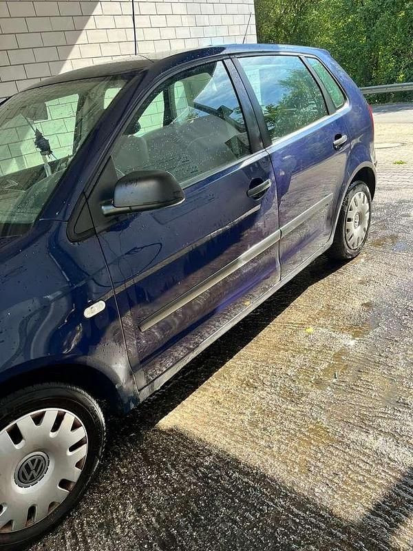 Gebraucht VW Polo Edition 64 PS (47 kW) 2001 Blau Limousine