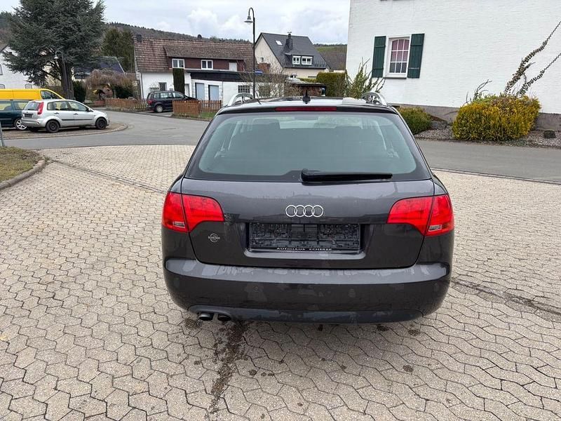 Gebraucht Audi A4 Sport 140 PS (102 kW) 2006 Grau Kombi
