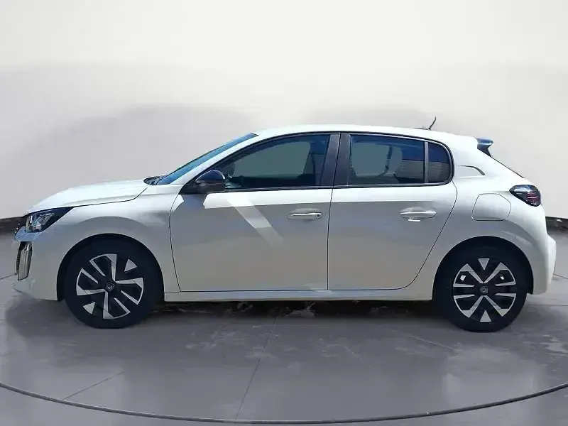 Gebraucht Peugeot 208 Active 75 PS (55 kW) 2024 Weiß Kleinwagen