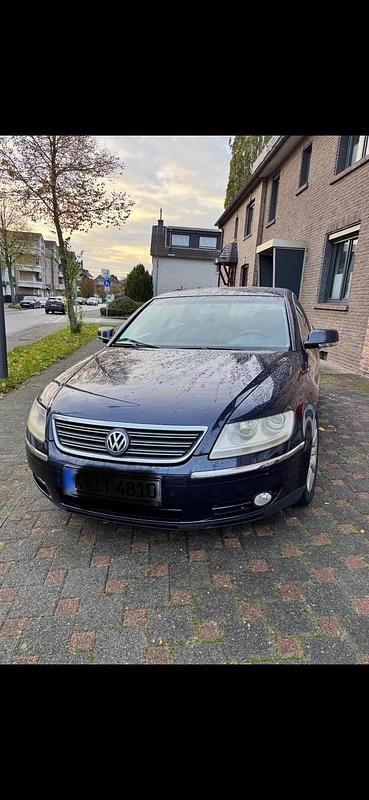 Gebraucht VW Phaeton 239 PS (175 kW) 2007 Blau Limousine