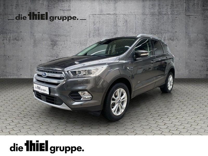 Grau Gebraucht 2017 Ford Kuga Titanium SUV | 13.450 € (Guter Preis) - Bild 1/4