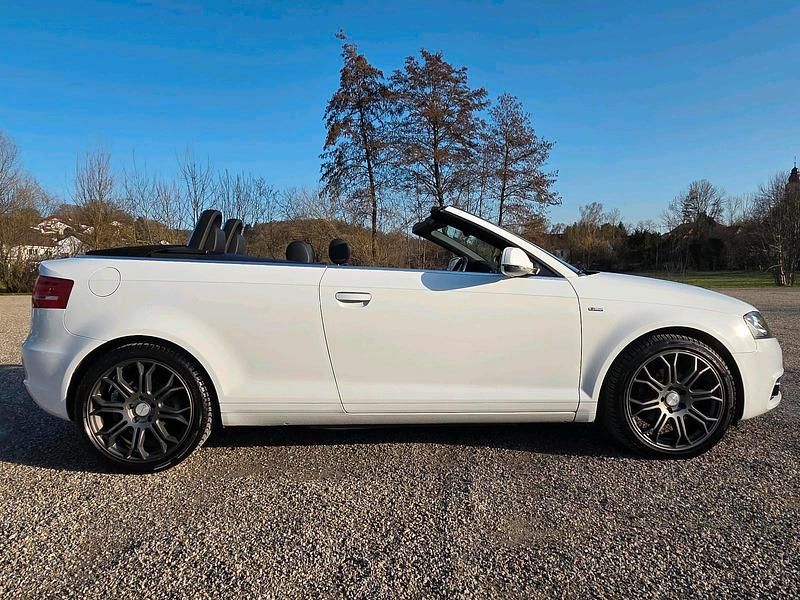 Gebraucht Audi A3 Cabriolet S-Line 140 PS (102 kW) 2012 Weiß Cabrio