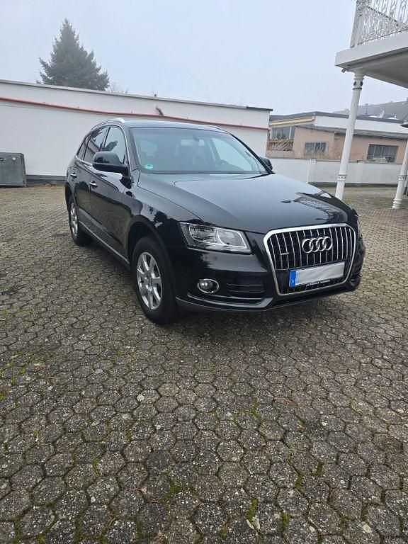 Schwarz Gebraucht 2015 Audi Q5 Sport SUV | 13.500 € (Fairer Preis) - Bild 1/4