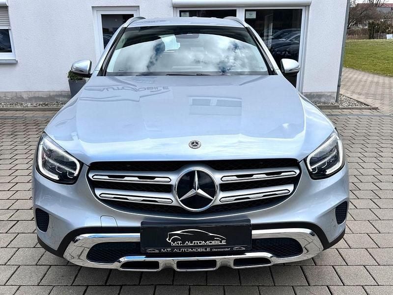 Gebraucht Mercedes GLC220 194 PS (142 kW) 2020 Silber SUV