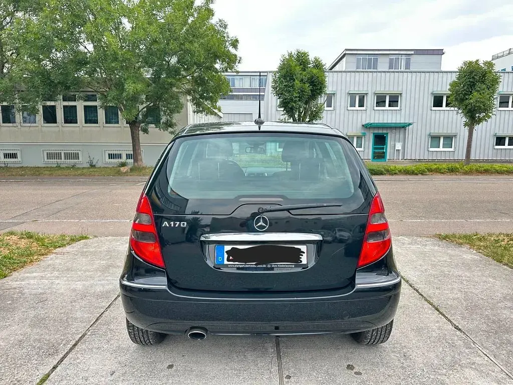 Gebraucht Mercedes 170 Avantgarde 116 PS (85 kW) 2008 Schwarz Limousine