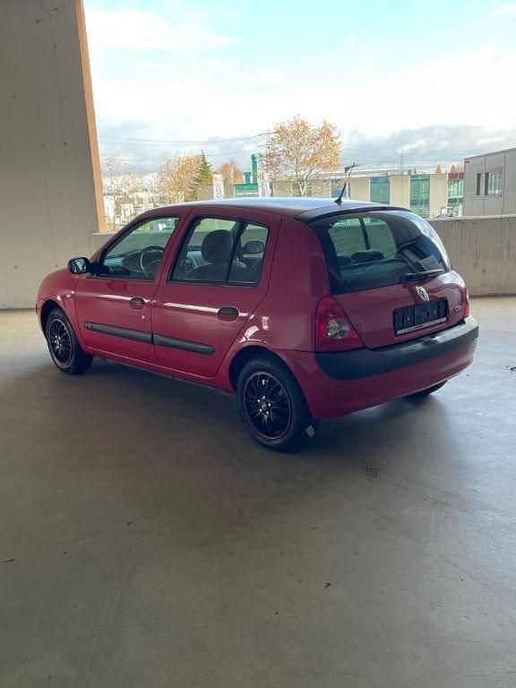 Rot Gebraucht 2004 Renault Clio II Authentique Limousine | 1.450 € (Fairer Preis) - Bild 1/4