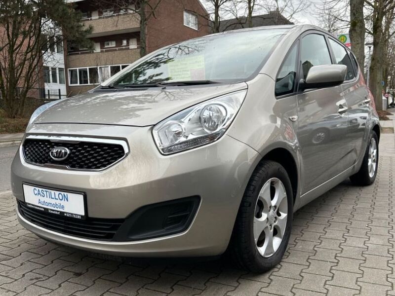 Grau Gebraucht 2012 Kia Venga Edition 7 Kleinwagen | 5.500 € (Fairer Preis) - Bild 1/4