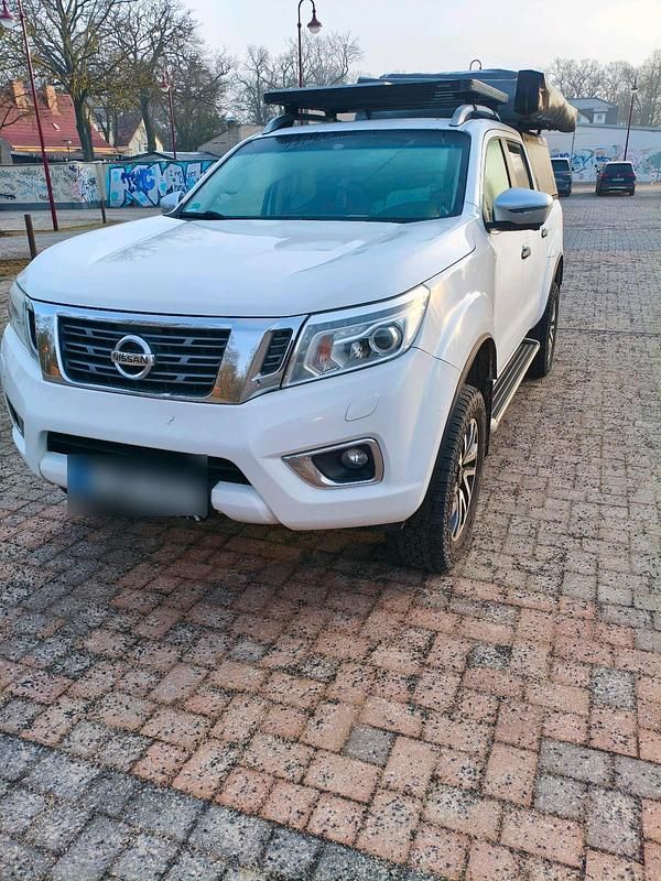 Gebraucht Nissan Navara 190 PS (139 kW) 2016 Weiß Pickup