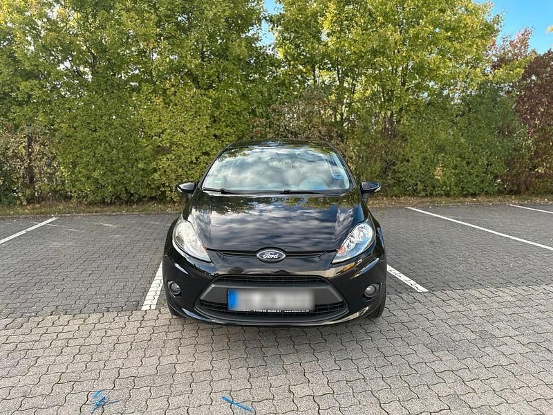 Schwarz Gebraucht 2010 Ford Fiesta Kleinwagen | 2.350 € (Fairer Preis) - Bild 1/4