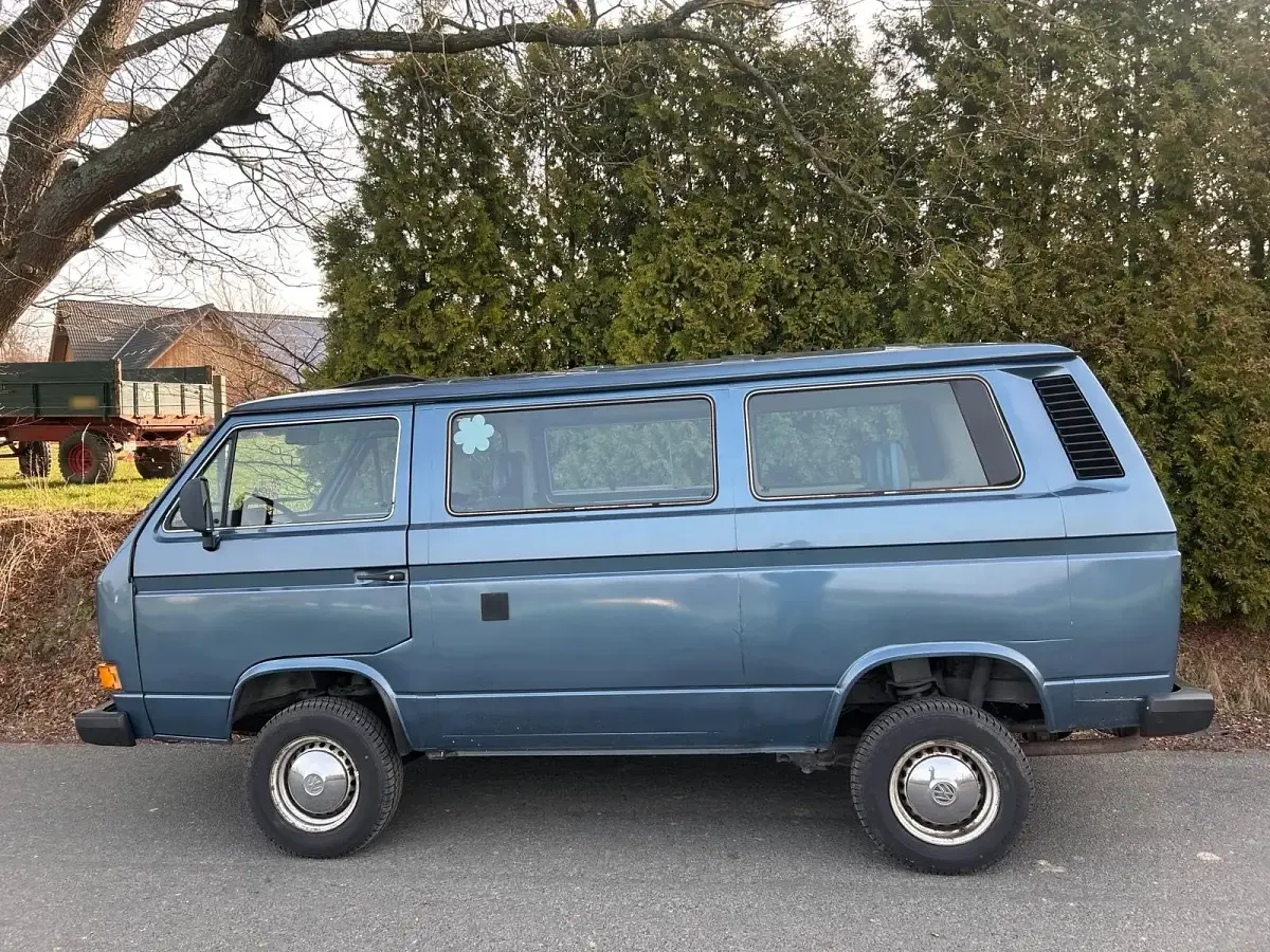 Gebraucht VW T3 70 PS (51 kW) 1991 Blau Van