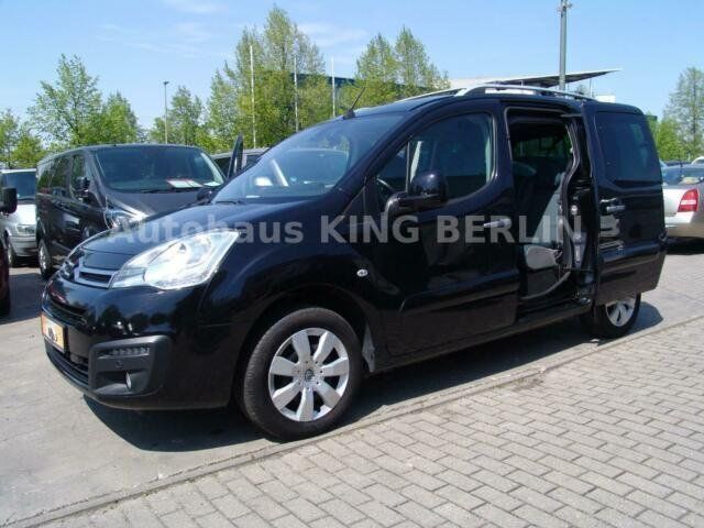 Schwarz metallic Gebraucht 2017 Citroën Berlingo SELECTION Van / Kleinbus | 13.780 € - Bild 1/4