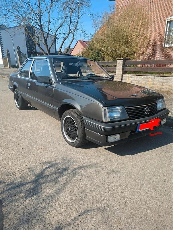 Gebraucht Opel Ascona 90 PS (66 kW) 1983 Grün Coupé